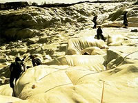 Christo, "Wrapped Coast", Little Bay (Australie), 1969 | Harry Shunk