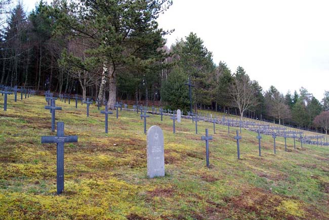 Steinbach : le cimetière militaire allemand, 