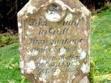 Cimetière allemand du Rabenbühl : tombe d'un soldat allemand tombé en 1916. 