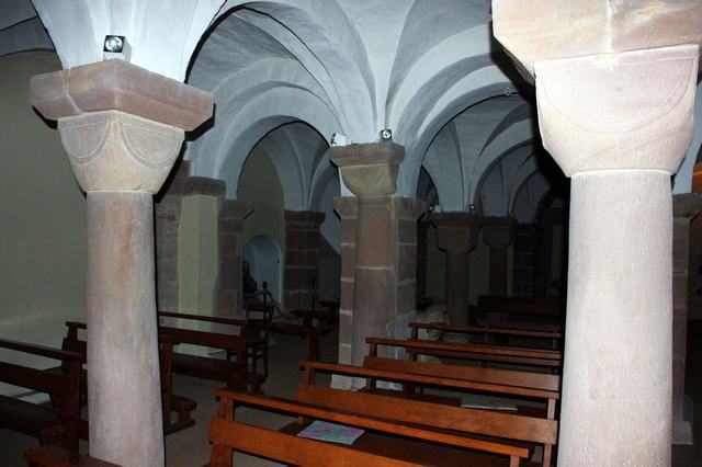 Abbatiale Sainte Richarde d’Andlau : la crypte. 