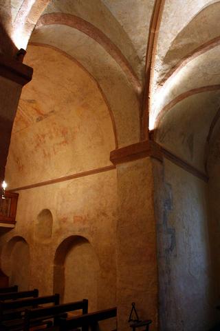 Chapelle Sainte-Marguerite : croisée et nef voûtée en plein cintre