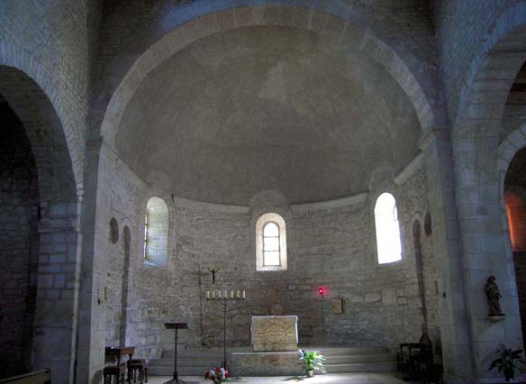 Le prieuré Saint-Jacques-le-Majeur : l’abside centrale.