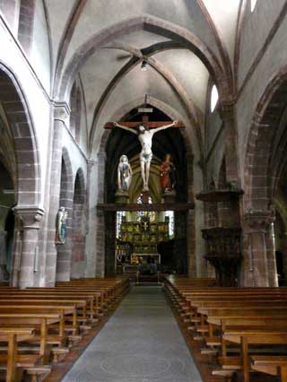 Kaysersberg : l’église Sainte-Croix, la nef.