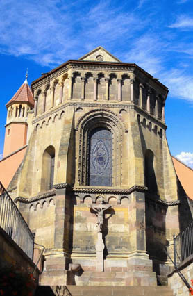 Pfaffenheim : église Saint-Martin. L’abside polygonale.