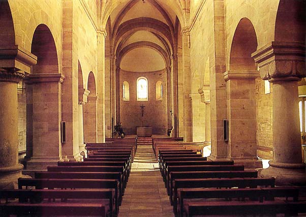 Eglise Saints-Pierre-et-Paul de Rosheim : la porte sud. 