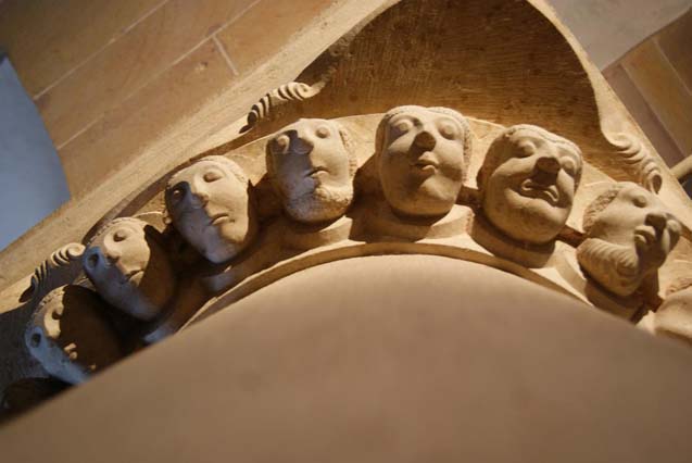 Eglise Saints-Pierre-et-Paul de Rosheim : le bas-côté sud.