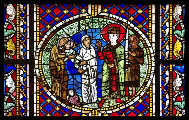 Transept Nord, fenêtre de droite : Jugement de Salomon, Enfant et Vraie mère (dernier quart XIIe)