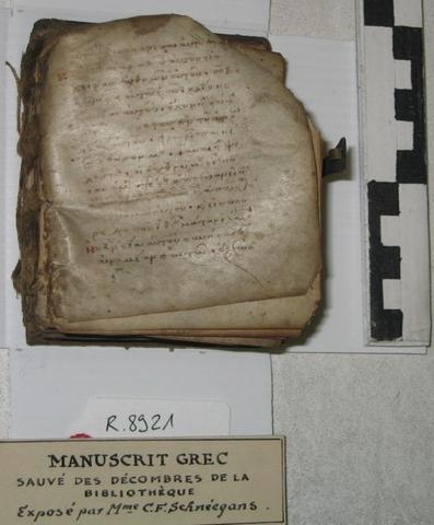 Manuscrit grec sauvé des décombres