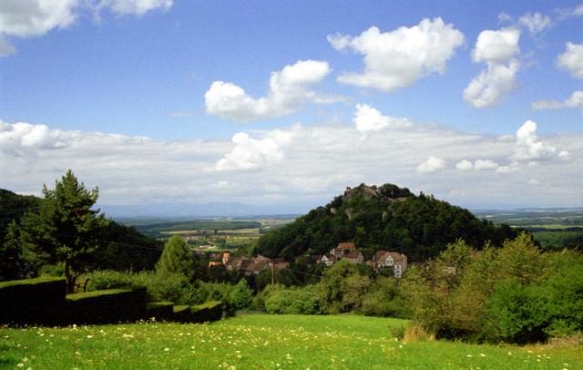 Vue depuis la Bergmatte sur la cluse de Ferrette 