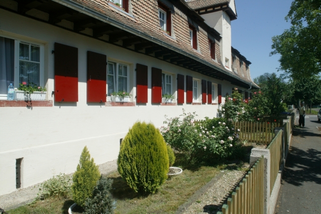 Strasbourg : cité-jardin du Stockfeld - détail d'une cour de jardin