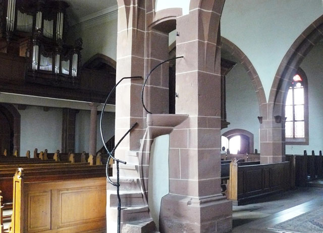 Église simultanée de Hunahwihr : la chaire à prêcher