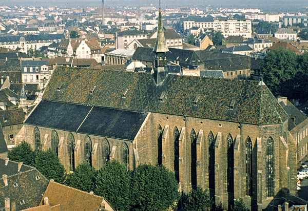 Colmar : église des Dominicains, vue aérienne depuis le sud-est