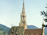 Thann : collégiale Saint Thiébaud, vue générale depuis le sud