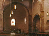 Eschau : ancienne abbatiale Saint-Trophime - vue de la nef vers le chœur