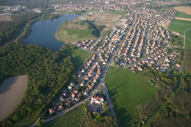 Ensisheim : cité Sainte-Thérèse - vue aérienne