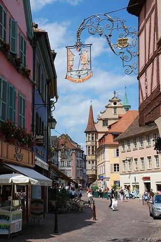 Colmar : rue du centre ville historique