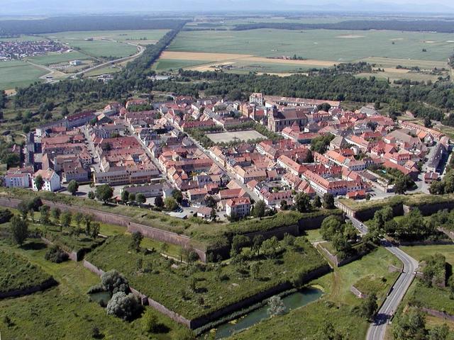 Neuf-Brisach : vue aérienne