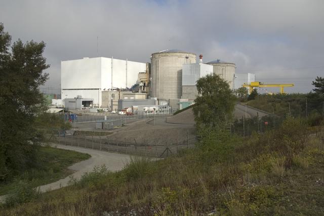 La plus ancienne centrale nucléaire française en fonctionnement : la centrale de Fessenheim