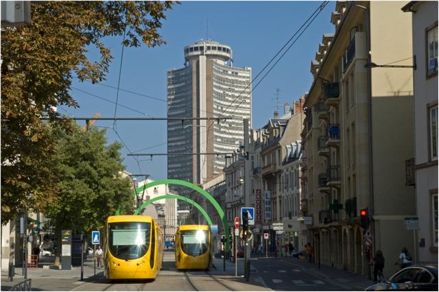 Mulhouse : tram et Tour de l’Europe