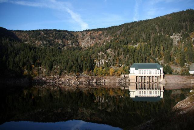 La centrale EDF du Lac Noir dans les Hautes-Vosges