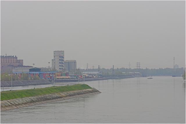 Port rhénan de Strasbourg : 2e port fluvial français