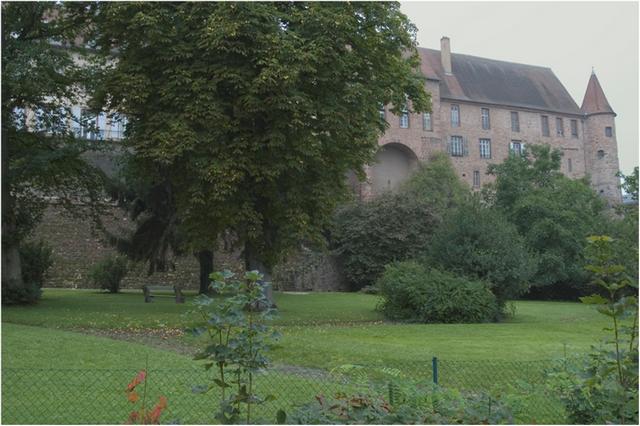 Saverne : remparts et château