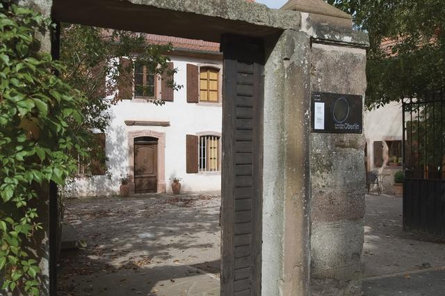 Waldersbach : entrée du musée Oberlin 