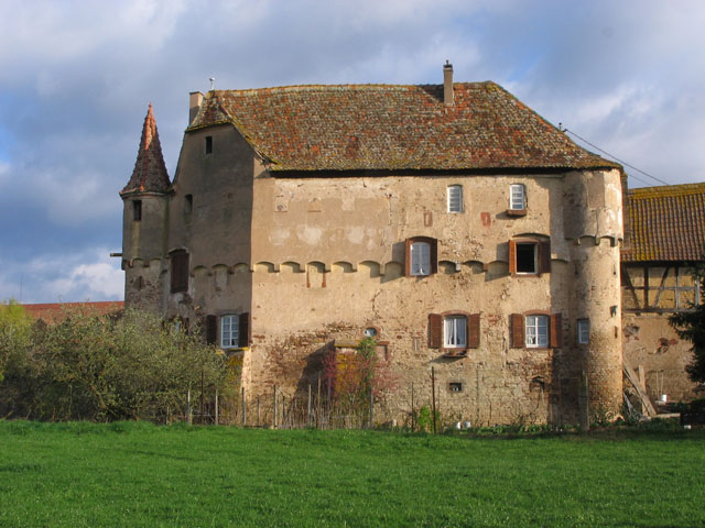 Breuschwickersheim : petit château de plaine