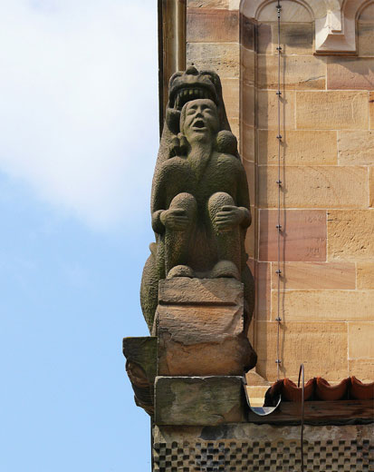 Rosheim : église Saints-Pierre et Paul - détail de sculpture