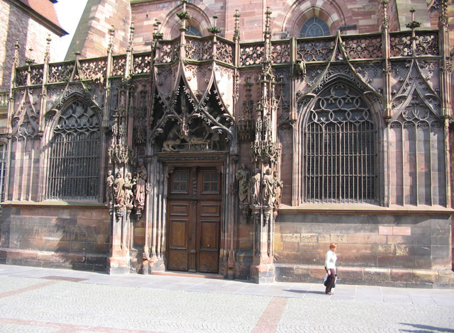 Strasbourg : cathédrale Notre-Dame - portail Saint-Laurent