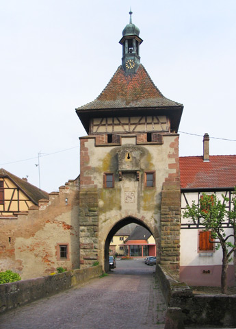 Guémar : porte haute