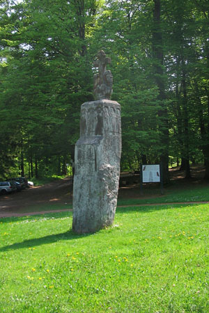 Forêt domaniale de Lemberg : pierre des douze apôtres