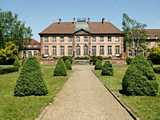 Bischheim : château d'Angleterre - perspective du jardin régulier vers le château