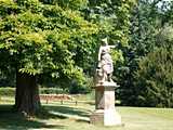 Kintzheim : parc du château Favier - statue de Diane