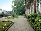 Strasbourg : hôtel de la préfecture - jardin