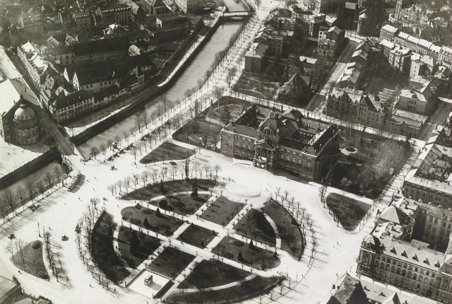 Strasbourg : place de la République - vue aérienne ancienne