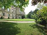 Strasbourg : palais du Rhin - pelouse et topiaires