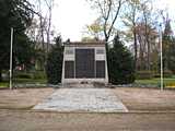 Ribeauvillé : parc du Herrengarten - monument aux morts