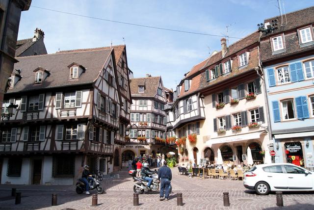 Colmar : place du Koifhus