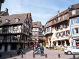 Colmar : place du Koifhus