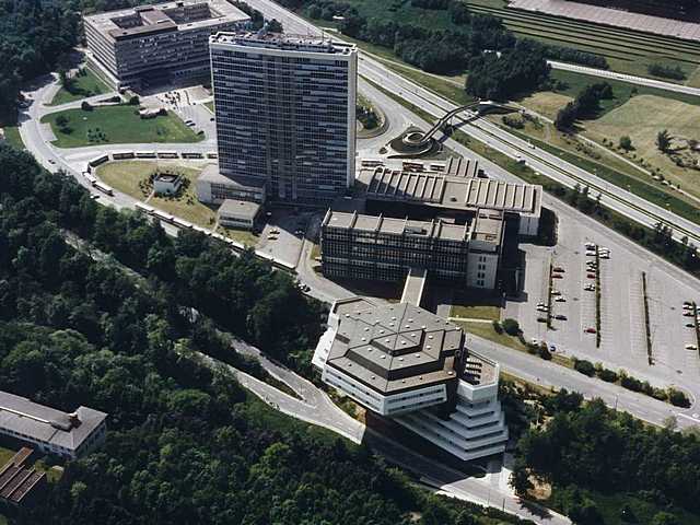 Luxembourg : bâtiment du Parlement - vue aérienne