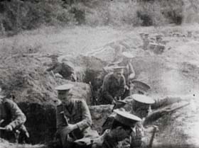  Soldats britanniques dans les tranchées à Gallipoli. 