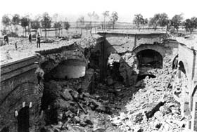 Casemate détruite d’un des forts lors du siège de la ville de Maubeuge, entre le 28 août et le 8 septembre 1914. 