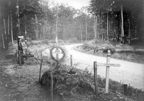  Col de la Chipotte, tombes françaises et allemande,30 août 1915.