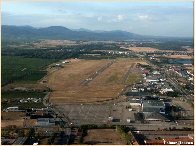 Colmar-Houssen : aérodrome