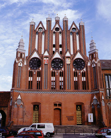 Frankfurter Friedenskirche - 2/98 