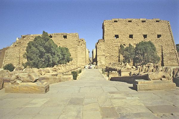 Karnak : dromos  