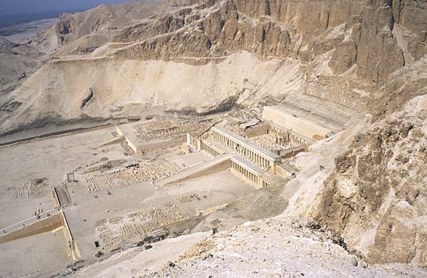 Deir el-Bahari : vue générale