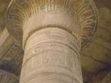 Medinet Abou : chapiteau