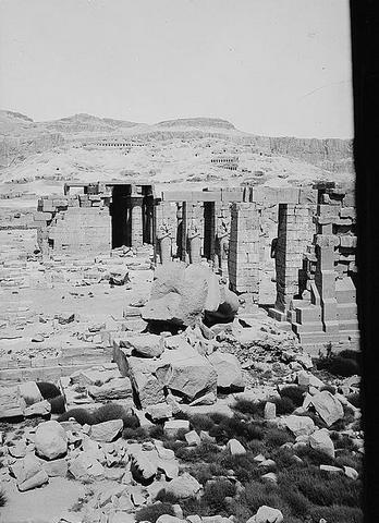 Thebes : general view of the Ramesseum